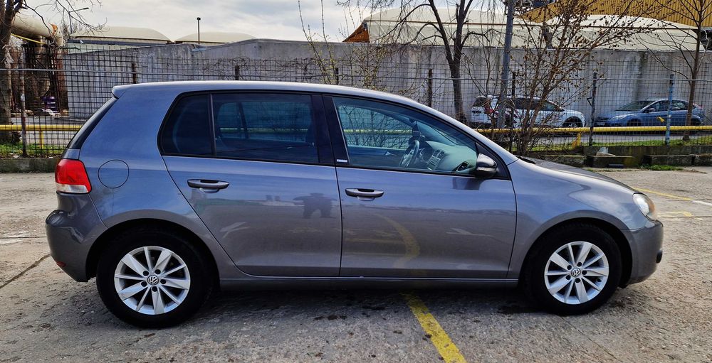 VOLKSWAGEN Golf 2012 — imagine 5