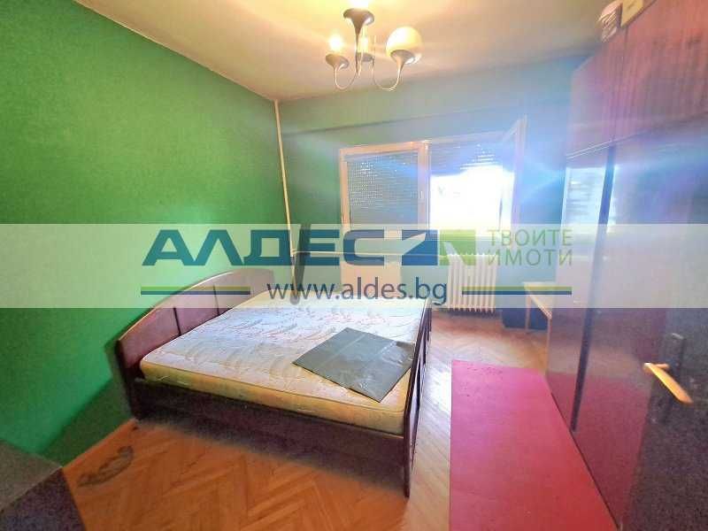 Продава се Двустаен апартамент в София, Хаджи Димитър - 65 кв.м за 2308 €/кв.м - Снимка #11