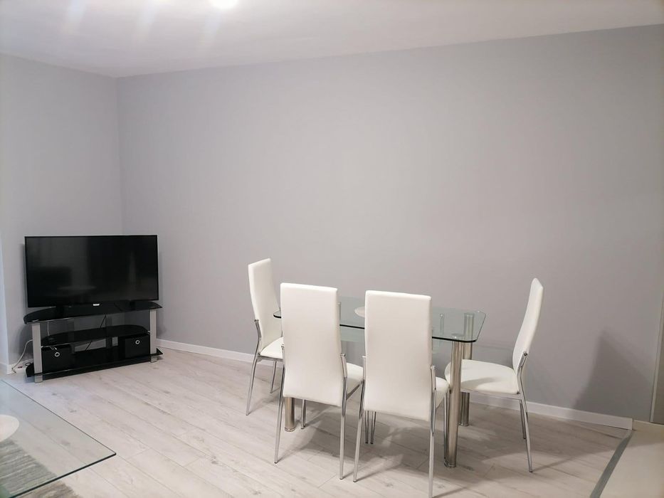 Дава се под наем Двустаен апартамент в Пловдив, Кършияка - 70 кв.м за 425 € - Снимка #2