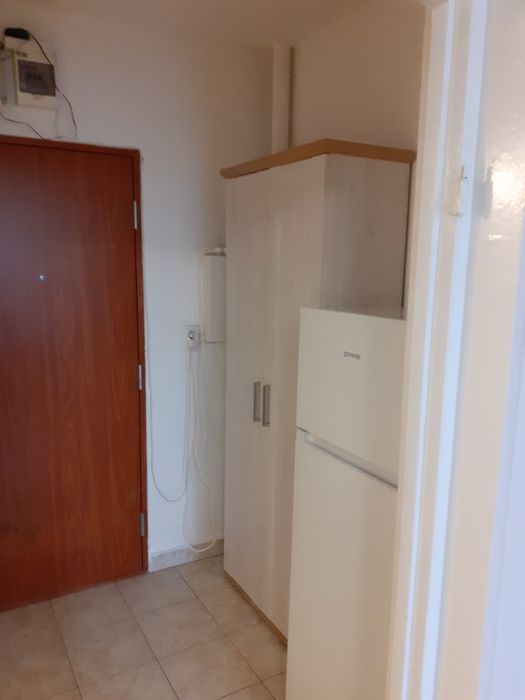 Închiriez apartament cu 1 camera
