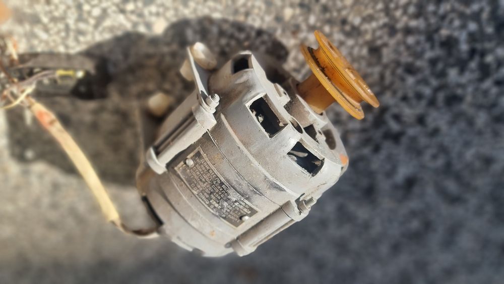 Двигатели от перални..
По 30лв всеки.6