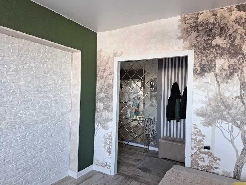 Ремонт  обои 6000 за рулон