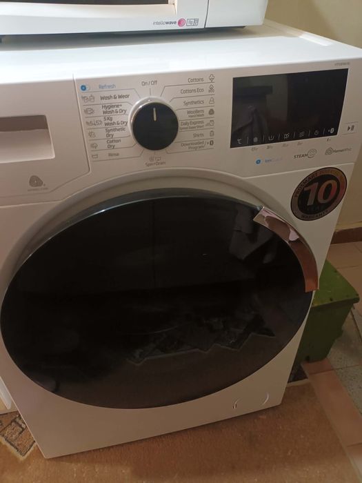 Пералня със сушилня Beko