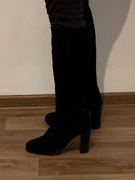 Замшевые зимние сапоги