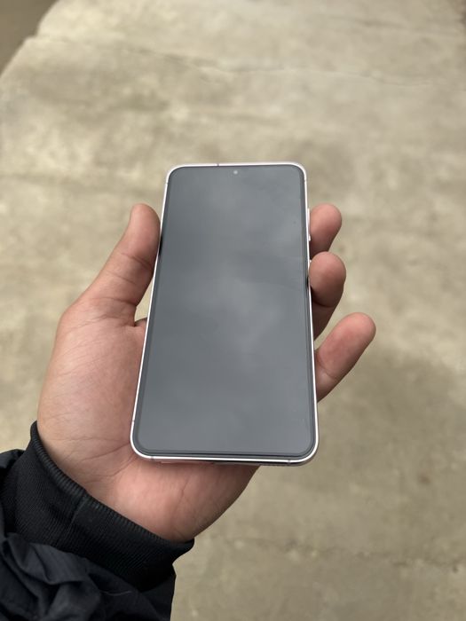 Samsung s 23 8/256 xolati ideal