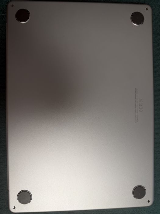 MacBook Air 13” M3 2024