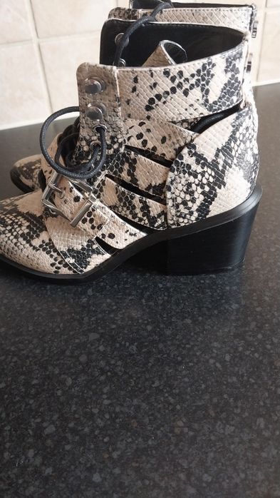 Steve Madden Botine Piele Sarpe Noi