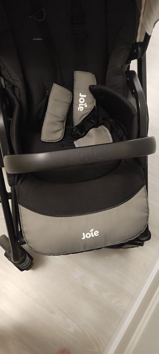 Коляска Joie фирменная
