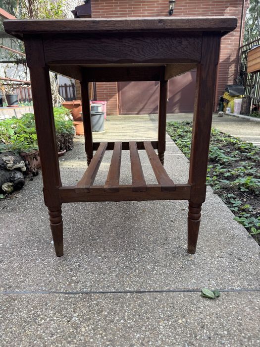 Masuta din stejar, cu blat din pal