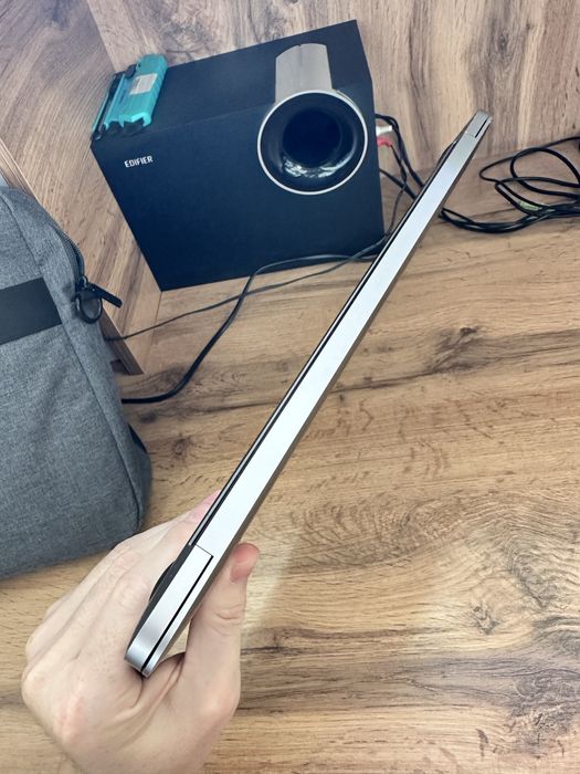 Macbook pro 2018 touch bar