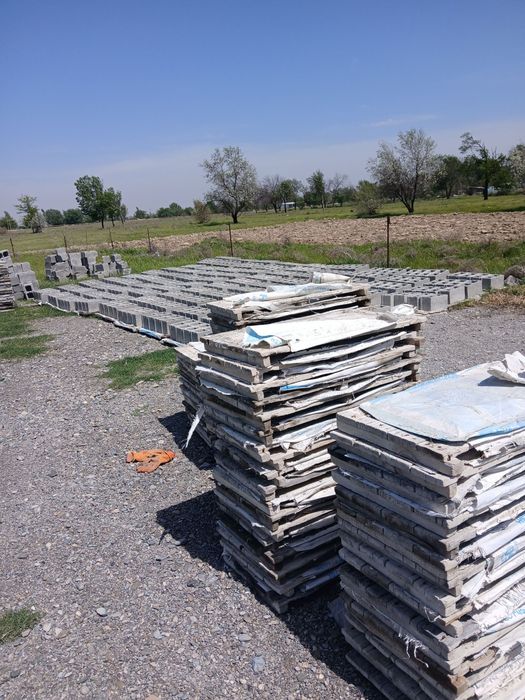 Shlakablok g'isht chiqarish apparati