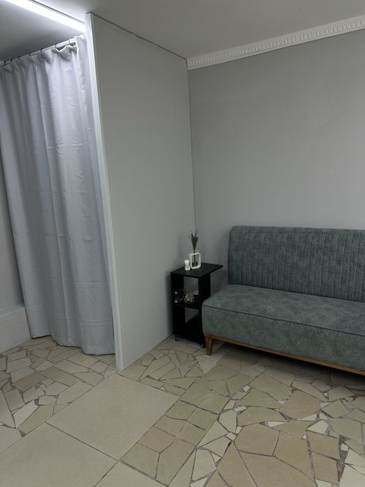 Сдам Рабочее место с кушеткой