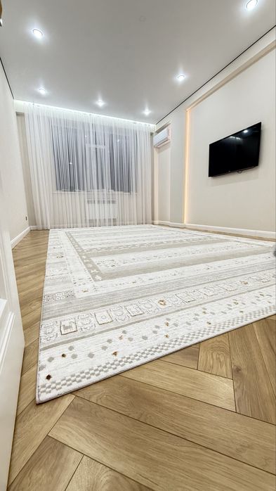 Ковер 5х3,5 почти новый
