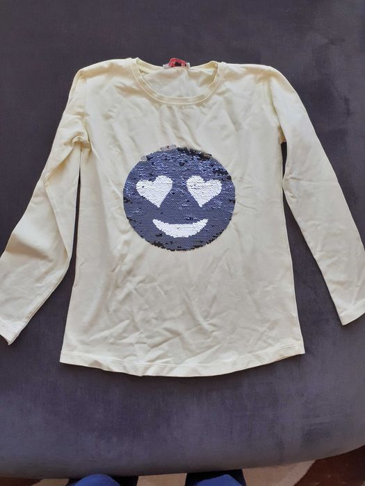 Рокля за 8 г. и блузка за 6 годишни