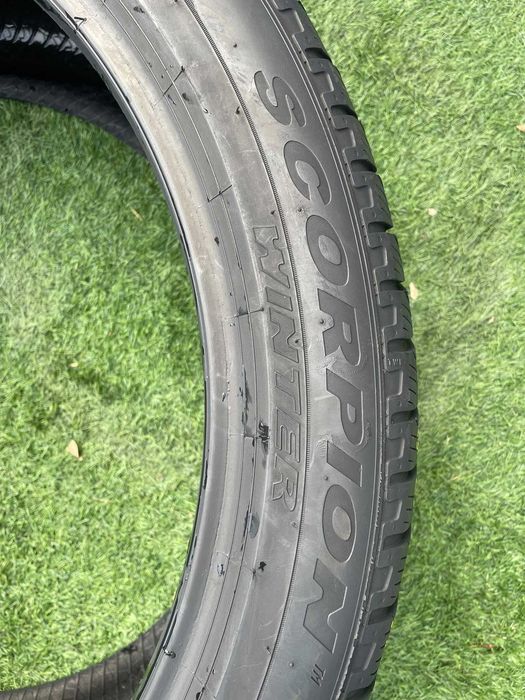275 40 22 pirelli