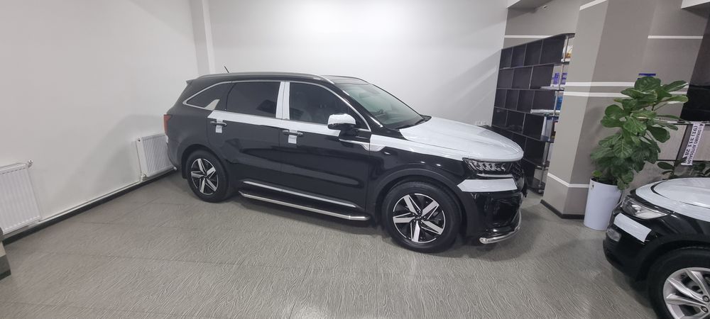 Продаётся кия саренто 2023 фул панарама