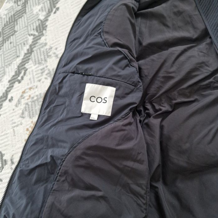 Продам пуховик брендовый