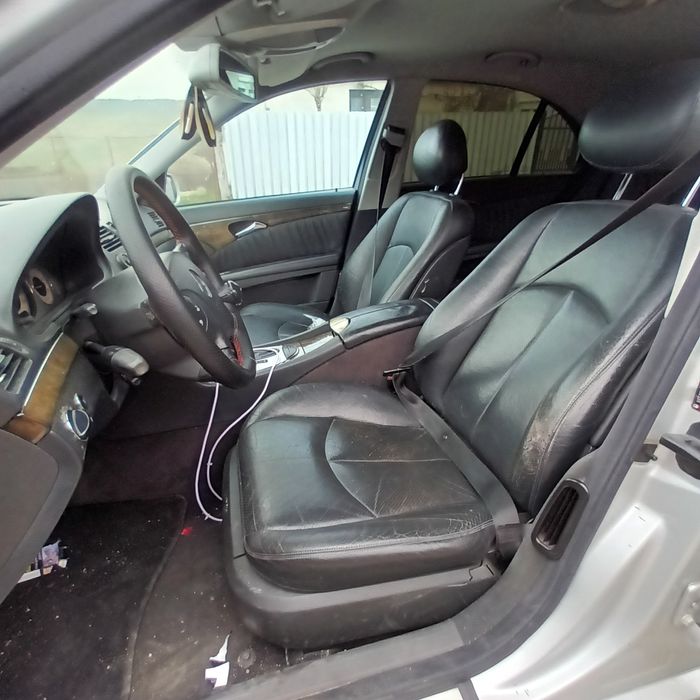 MERCEDES W211 E220 d