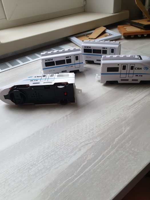 Продам детскую игрушку Поезд.