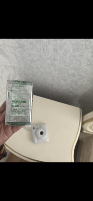 Instax mini 12 Продам