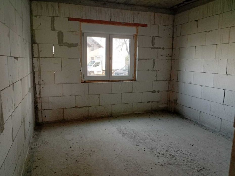 Casa la rosu in comuna Liebling ,Conacul lui Iosif