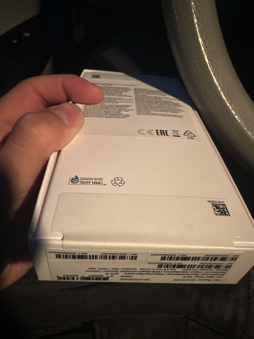 Телефон Самсунг а17