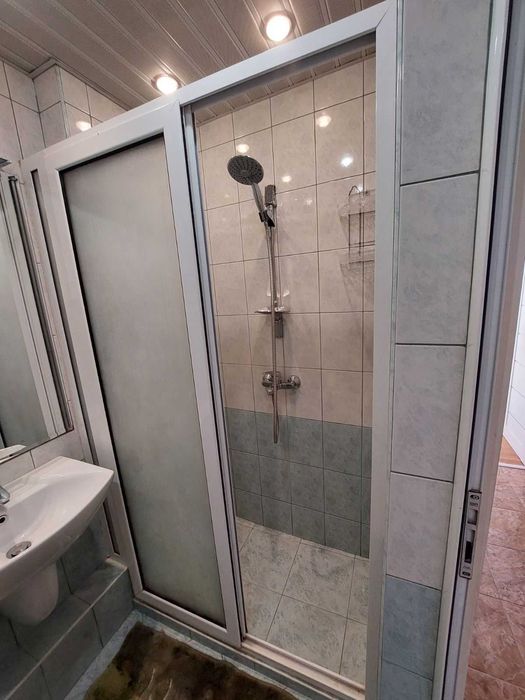Продава се Тристаен апартамент в Варна, Център - 85 кв.м за 2106 €/кв.м - Снимка #19