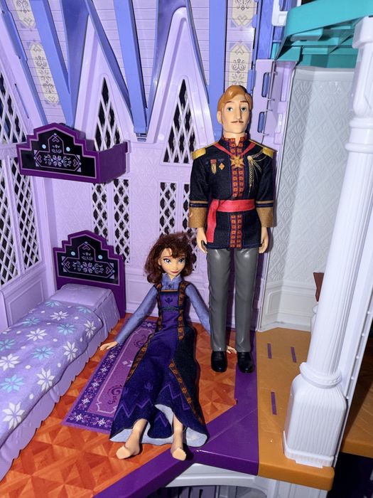 Disney Frozen II Замъкът Арендел