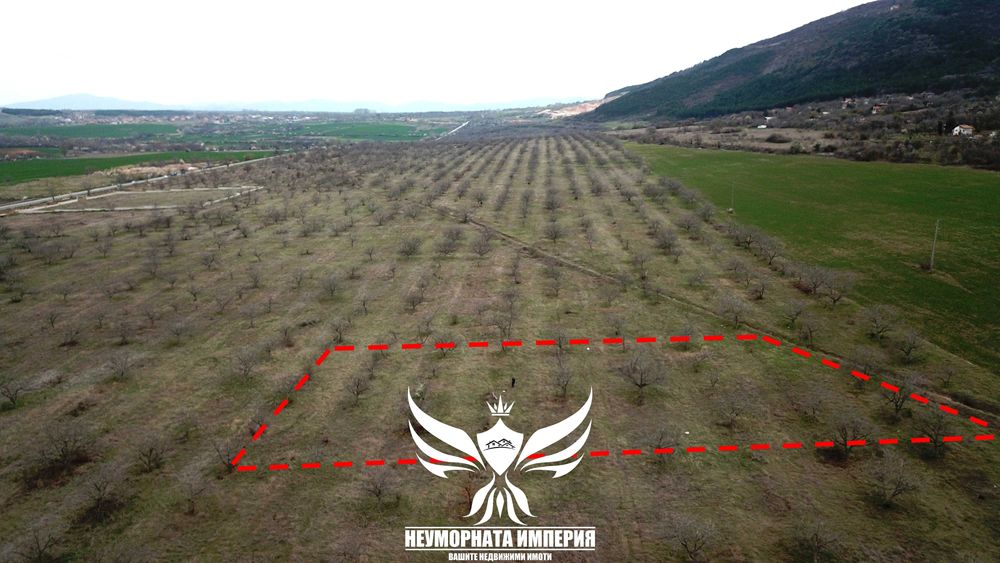 Продавам парцел/земя с площ от 3400кв.м. в гр.Асеновград м.Параколово преди село Мулдава