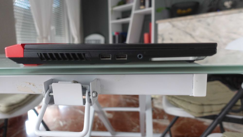 ROG Strix G15 NVIDIA GeForce 3050 AMD Ryzen 7 4800H 16GB RAM 1TB