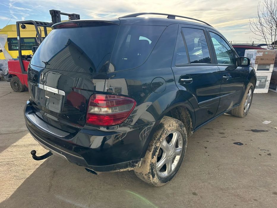 Dezmembrari Mercedes Benz ML 320 / W164