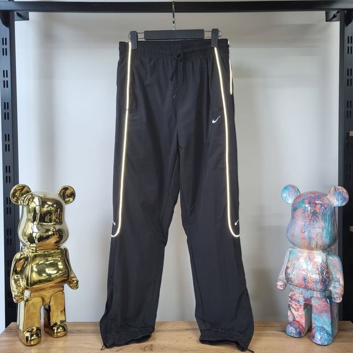 Штаны Nike светоотражающие