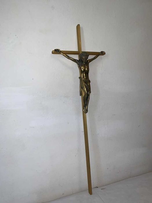 Crucifix din bronz