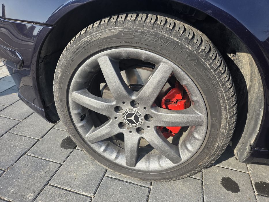 Mercedes Benz C230 Sportcoupe 2.5 V6 204hp.    3800  Euro