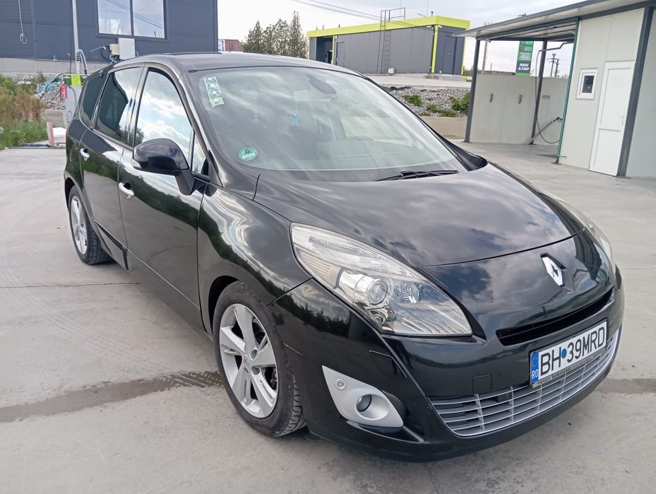 AUTOMAT!Renault Grand Scenic,Euro 5,2.0,160 cai,Bi xenon,Navi,Inc scaune,Piele,acte la zi
