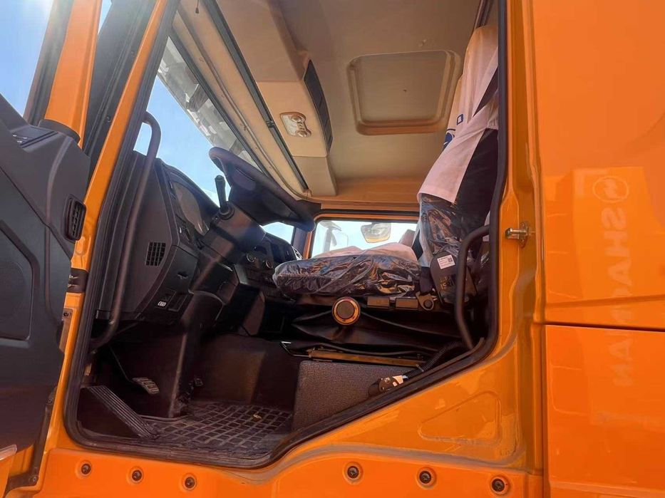 Самосвал Shacman X3000 6×4