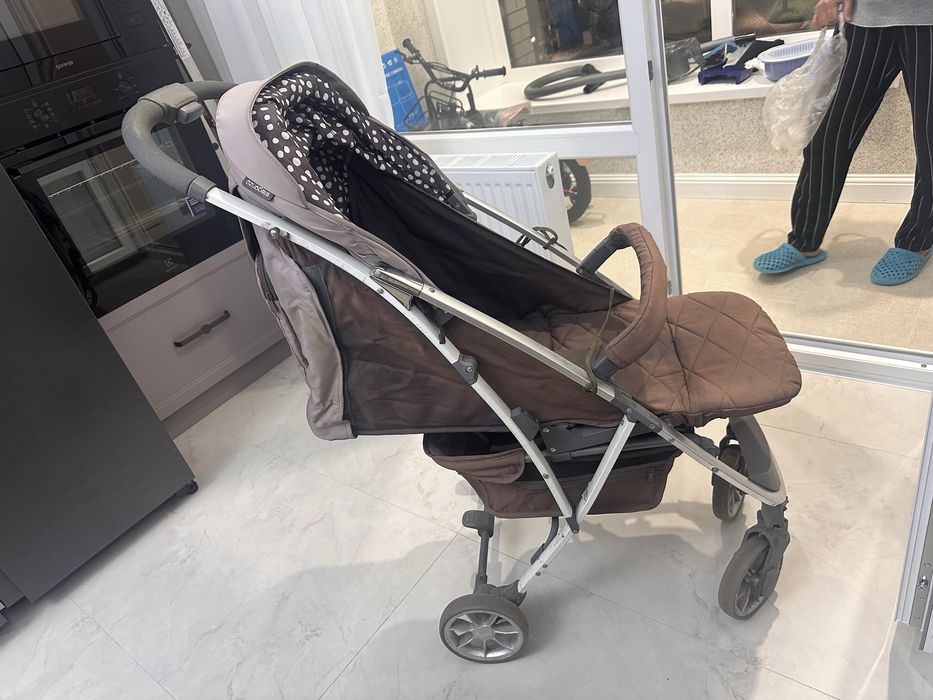 Продам детскую коляску
