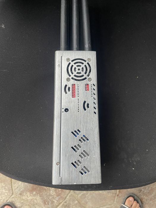 Bruiator semnal functional