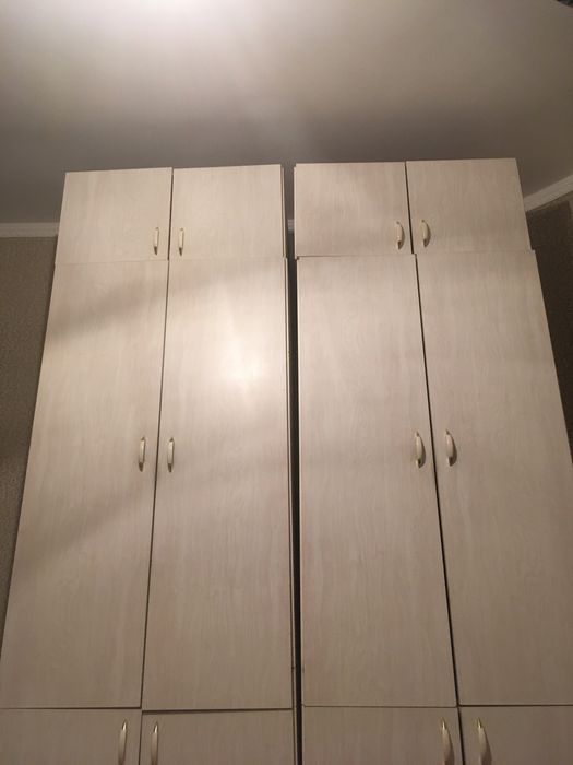 Продается спальная гарнитура.