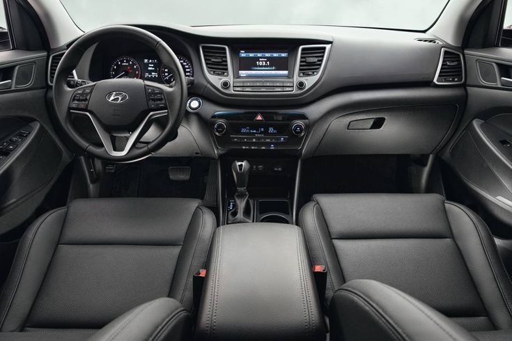 Hyundai Tucson Хюндай Туксон 1.6 2.0 2.4 бензин 2017година На части!!