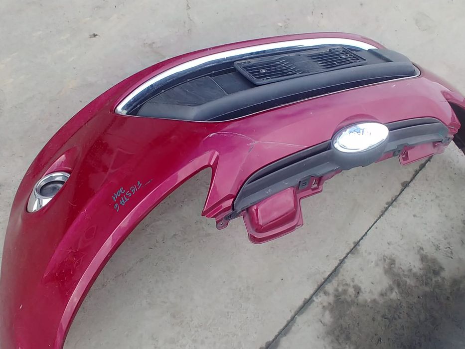 bara fata  ford fiesta 6 cb1 ccn 2011