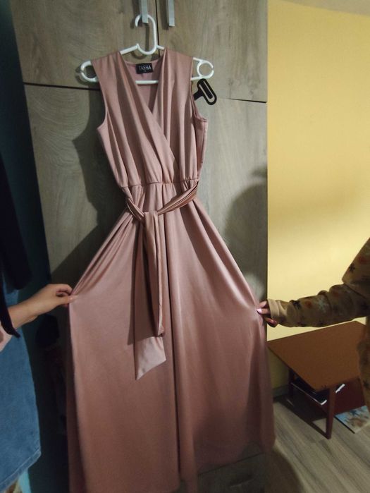 Официална дълга розова рокля