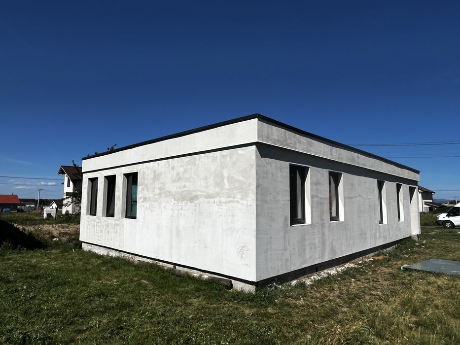 Casa noua moderna in Fântânele