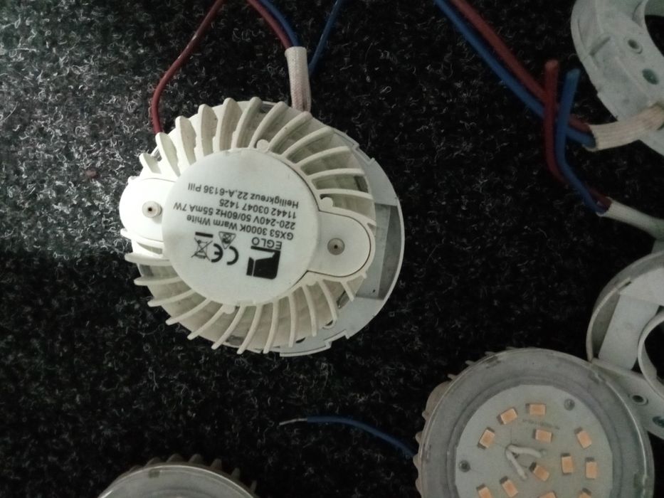 leduri 20 de bucăți 150 RON negociabil