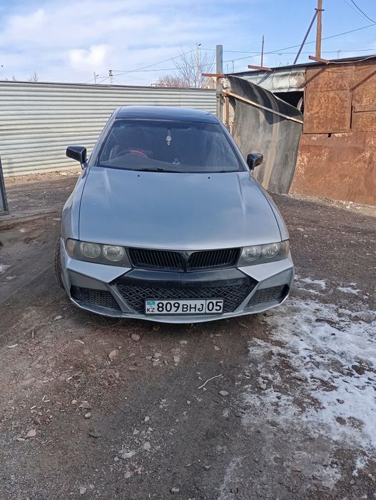 Продам Митсубиси диомант