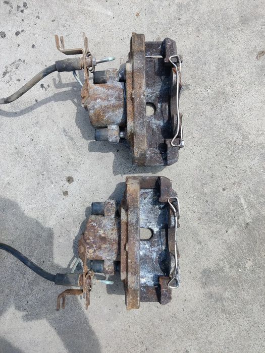 Etrier Etriere frana fata stanga dreapta Seat Exeo Audi A4 A6 Vw 2.0 TDI 8E0615123A 4A