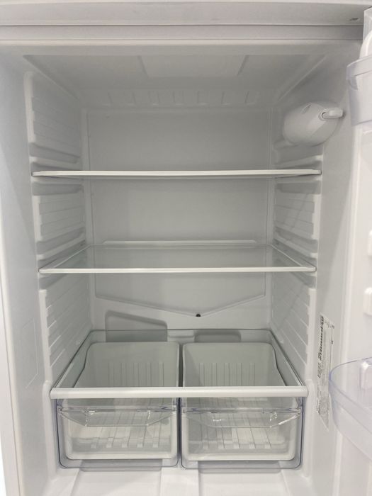 Холодильник Indesit