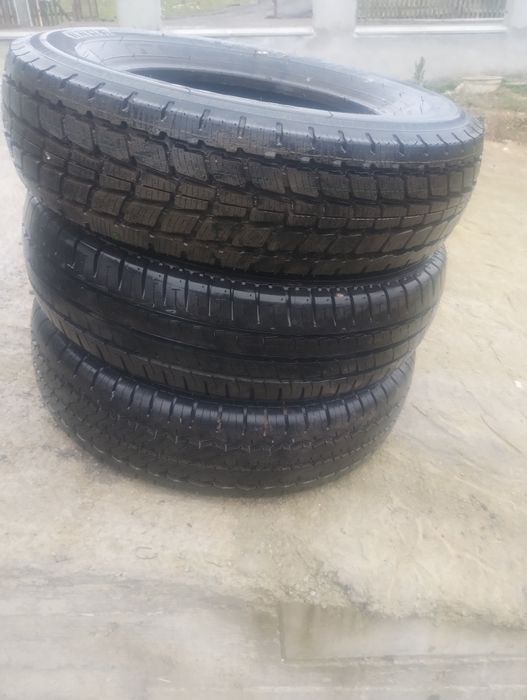 Vând 5  cauciucuri 195/75/16 C