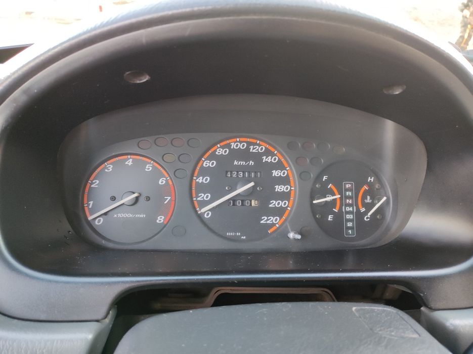 Honda CR-V 1 пакаление