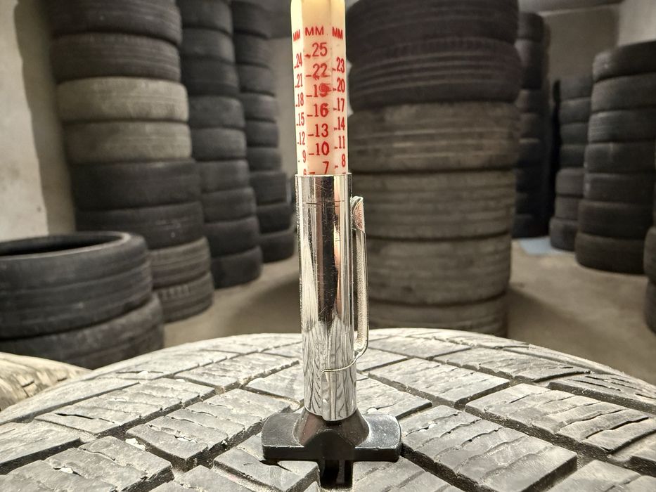 Nankang 235/60/18